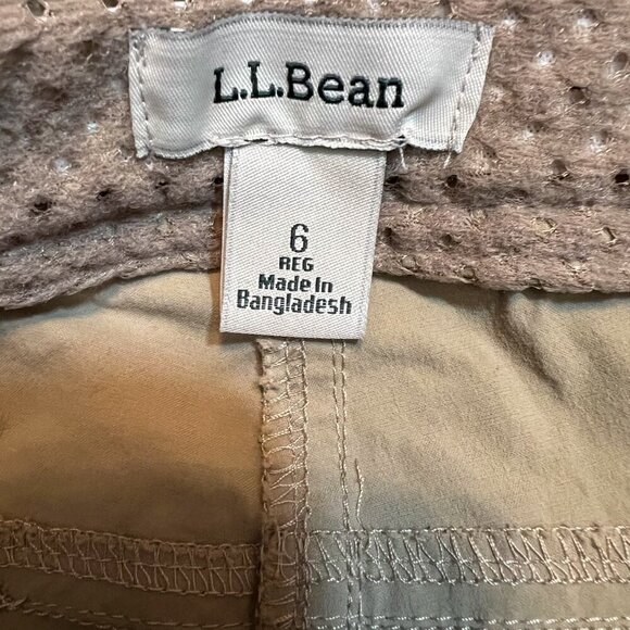 L.L. Bean Women's Water-Repellent Comfort Shorts, Mid-Rise Costal Dune Size 6 - Picture 4 of 9